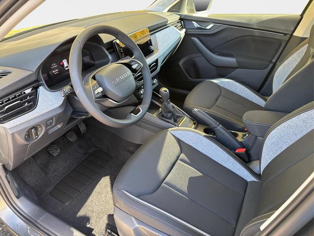 Skoda / Scala / Grau / / / Selection SHZ+KAMERA+SMARTLINK+LED+16 ALU, Beispielbilder, ggf. teilweise mit Sonderausstattung