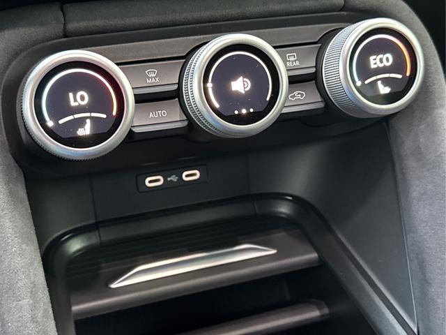 Skoda / Kodiaq / Grau / / / PHEV+AHK+NAVI+MATRIX-LED+KAMERA+EL. HECKKL., Beispielbilder, ggf. teilweise mit Sonderausstattung