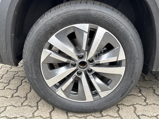 Skoda / Kodiaq / Silber / / / PHEV+AHK+MATRIX+NAVI+KAMERA+EL. HECKKL.+PDC, Beispielbilder, ggf. teilweise mit Sonderausstattung