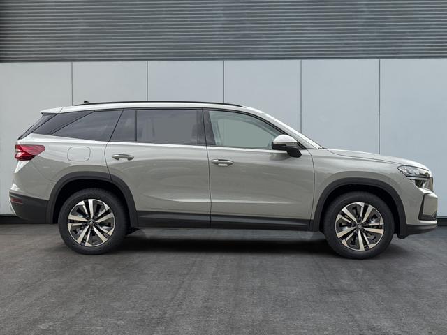 Skoda / Kodiaq / Grau / / / PHEV+AHK+MATRIX+NAVI+KAMERA+EL. HECKKL.+PDC, Beispielbilder, ggf. teilweise mit Sonderausstattung