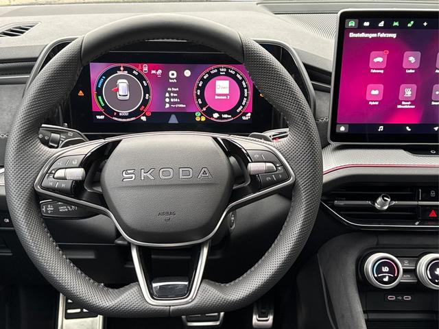 Skoda / Kodiaq / Grau / / / PHEV+AHK+NAVI+PANO+MATRIX-LED+KAMERA+EL. HECKKL., Beispielbilder, ggf. teilweise mit Sonderausstattung