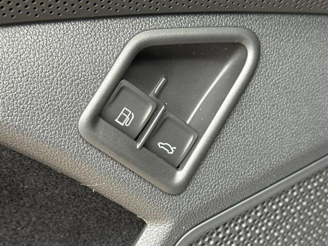 Skoda / Kodiaq / Grau / / / PHEV+AHK+NAVI+PANO+MATRIX-LED+KAMERA+EL. HECKKL., Beispielbilder, ggf. teilweise mit Sonderausstattung