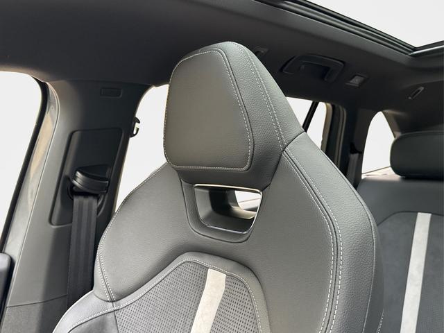 Skoda / Kodiaq / Grau / / / PHEV+AHK+NAVI+PANO+MATRIX-LED+KAMERA+EL. HECKKL., Beispielbilder, ggf. teilweise mit Sonderausstattung