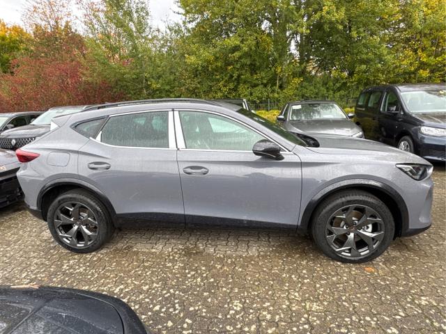 Cupra / Formentor / Grau / / / 4x4 AHK+eHK+NAVI+KAMERA+ACC+SHZ+18 ALU, Beispielbilder, ggf. teilweise mit Sonderausstattung