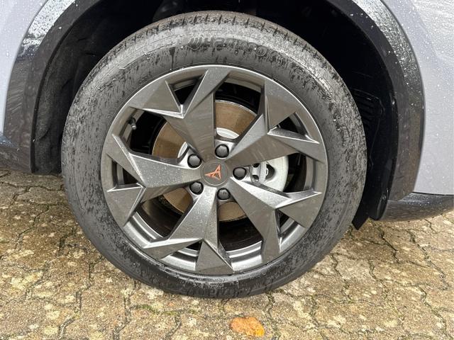 Cupra / Formentor / Grau / / / 4x4 AHK+eHK+NAVI+KAMERA+ACC+SHZ+18 ALU, Beispielbilder, ggf. teilweise mit Sonderausstattung