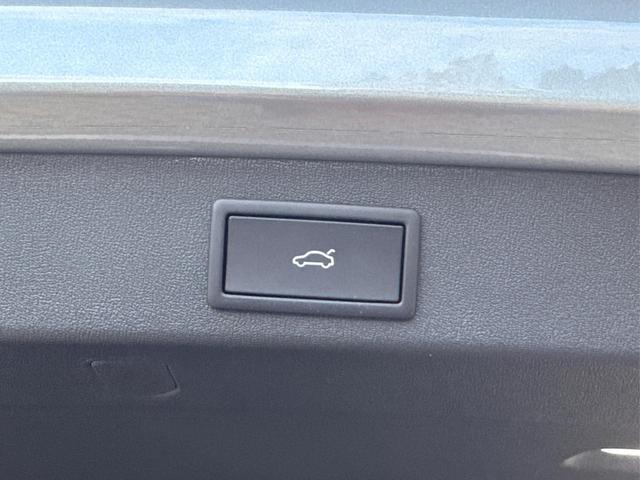 Skoda / Kodiaq / Silber / / / PHEV+AHK+MATRIX+NAVI+KAMERA+EL. HECKKL.+PDC, Beispielbilder, ggf. teilweise mit Sonderausstattung