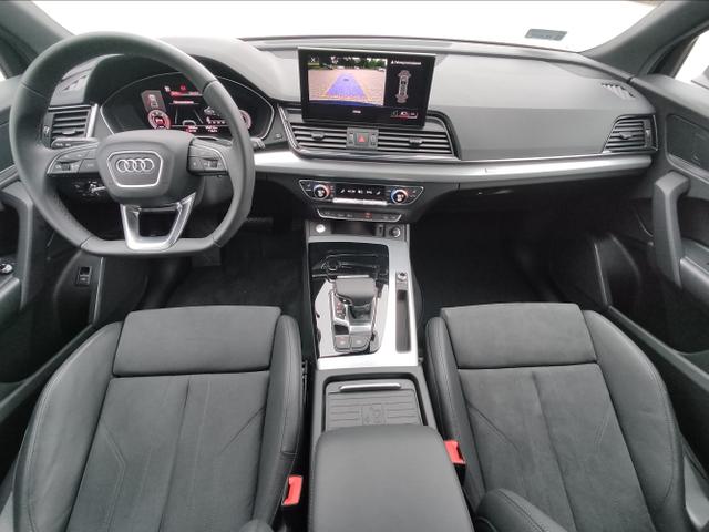 Audi / Q5 Sportback / / / / 