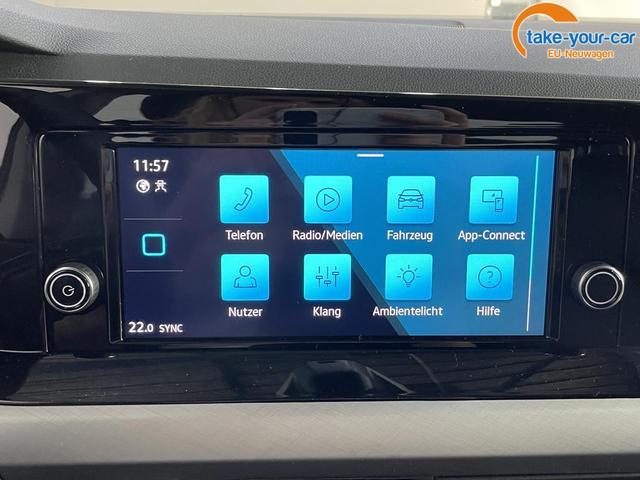 Volkswagen Golf VIII Life Plus ACC LED Fernlichassistent AppConnect ActiveInfoDisplay ParkPilot 