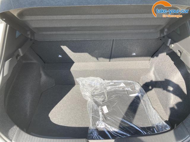 Nissan Qashqai NEUES MODELL, Brillant-White Metallic, 1.3 Benziner 140PS, Klimaanlage, 17-Zoll-Leichtmetallräder in schwarz, Parksensoren hinten, Digitalradio + Bluetooth, Toter-Winkel-Assistent, Spurassistent, Tempomat 