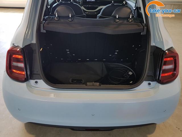 Fiat / 500e / Blau /  /  / 
