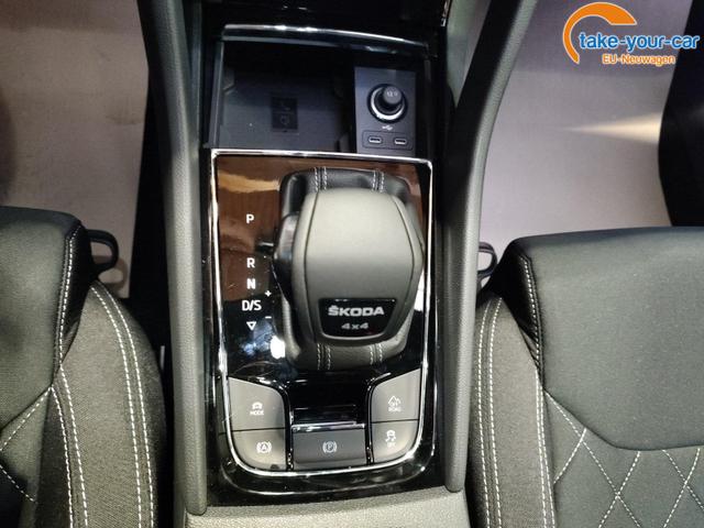 Skoda Karoq Sportline 4x4 2.0 TSI DSG Sportline, AHK, Matrix, Navi, Kamera 