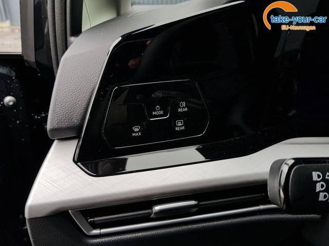 Volkswagen / Golf / Schwarz /  /  / Golf VIII 2,0 TDI DSG Life 110KW Garantie, Navi, ACC, Digital Cockpit