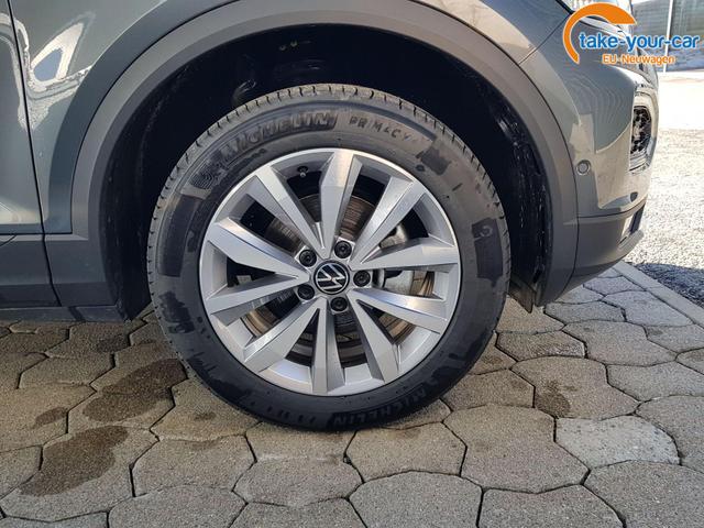 Volkswagen / T-Roc / Grau /  /  / T-Roc Advanced 1,5TSI DSG 110KW AHK, SHZ, Navi, DigiCockpit