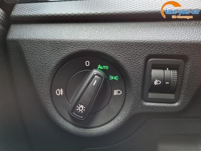 Skoda Kamiq 1.0 TSI 95PS Ambition Klimaautomatik Sitzheizung PDC v+h Rückf.Kamera Apple CarPlay Android Auto AbstandsTempomat 