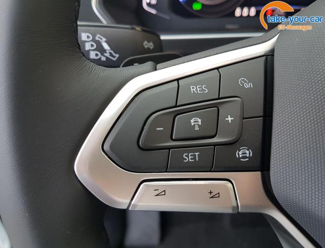 Volkswagen / Tiguan / Weiß / Life /  / DSG