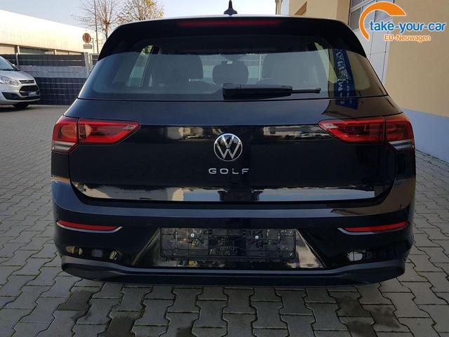 Volkswagen / Golf / Schwarz / Life /  / 