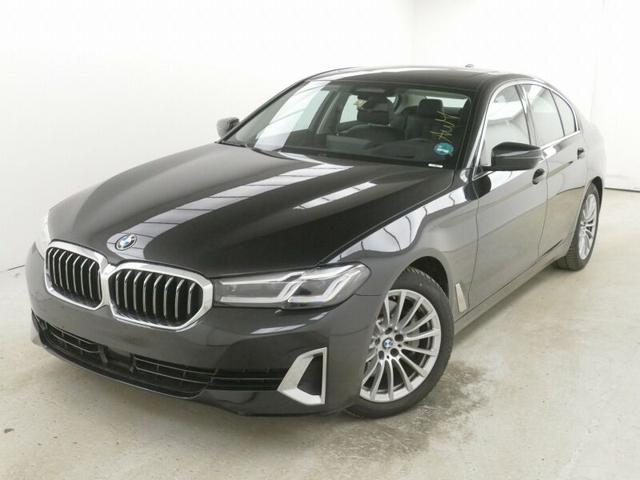 BMW 5er - 530i Luxury Line ACC HuD LiveCockpit HiFi