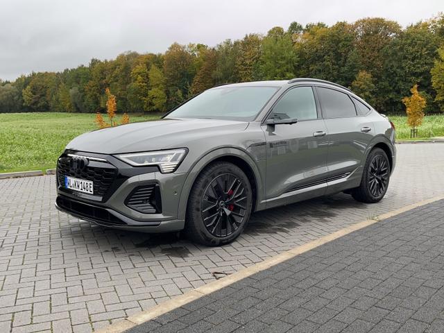 Audi Q8 Sportback S line 55 e-tron quattro 300 kW 