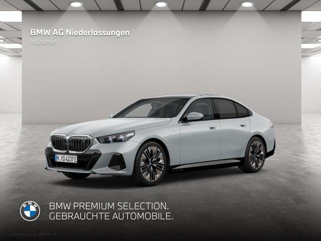 BMW i5 - eDrive40 Limousine M Sport AHK Kamera LED