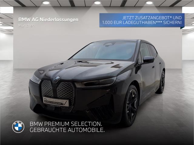 BMW iX - xDrive40 AHK Harman/K LiveCockpitProf Kamera