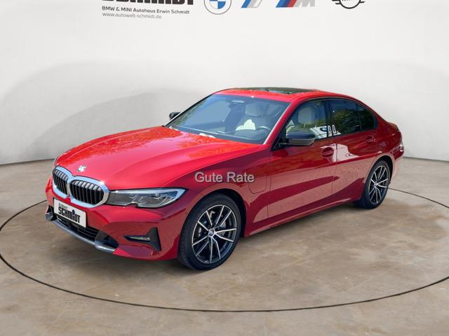 BMW 3er - 330e xDrive Sport Line   2Jahre-BPS.-GARANTIE