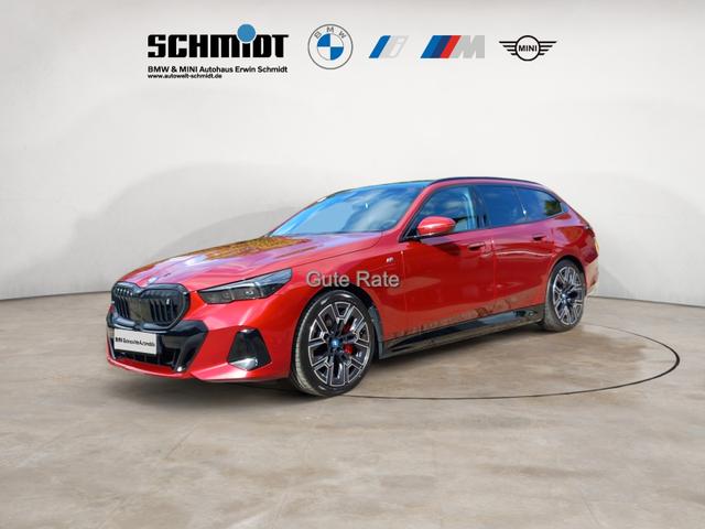 BMW i5 - eDrive40 Touring M Sportpaket Komfortsitze