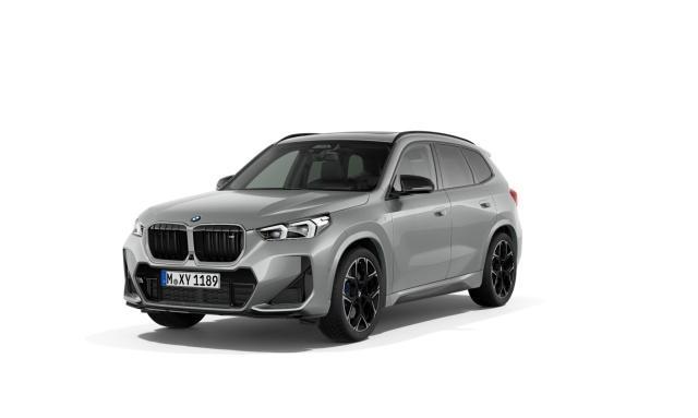 BMW X1 - M35i xDrive Panorama Head-Up Memory vorn