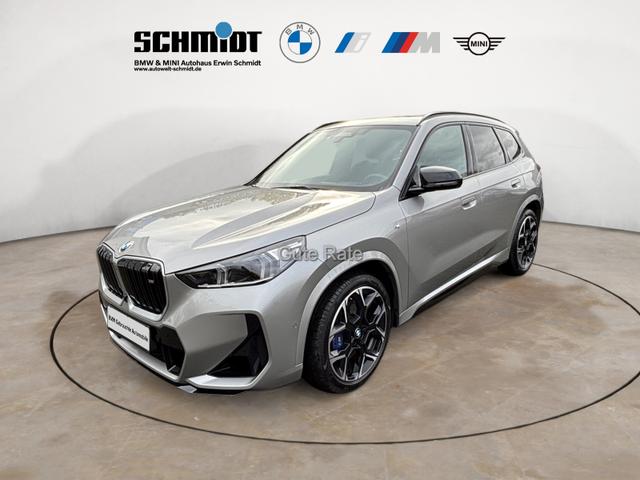 BMW X1 - M35i xDrive Panorama Head-Up Memory vorn