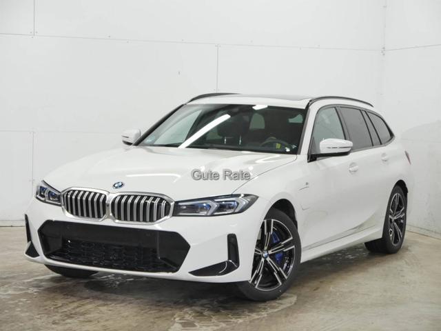 BMW 3er - 330e xDrive Touring M Sportpaket  Panorama  AHK