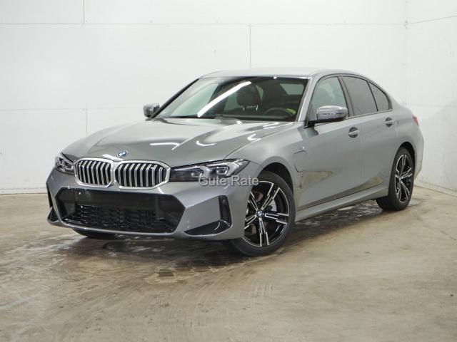 BMW 3er - 330e M Sportpaket   GARANTIE-bis-01.2030