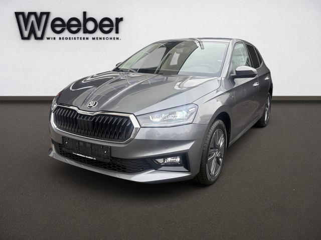 Skoda Fabia - 1.0 TSI DSG Tour AHK Navi LED Kamera PDC