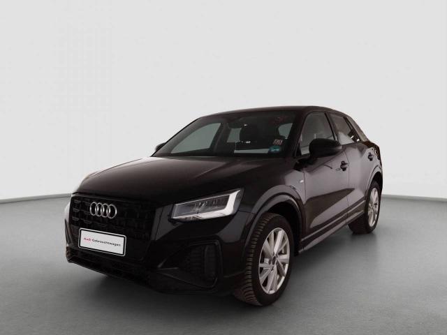 Audi Q2 - S line  KAMERA NAVI BLACKSTYLE APP CONNECT 