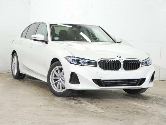 BMW 3er - 318d LED Komfortzugang Kamera Widescreen