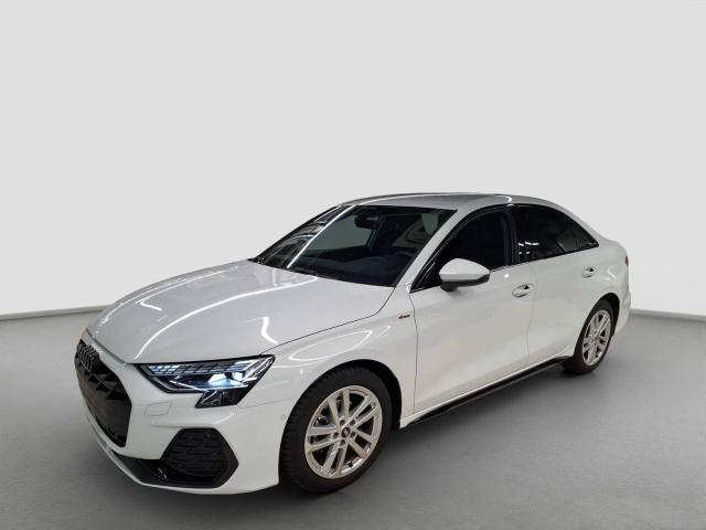 Audi A3 Limousine - S line  AHK BLACKSTYLE APP CONNECT LED 