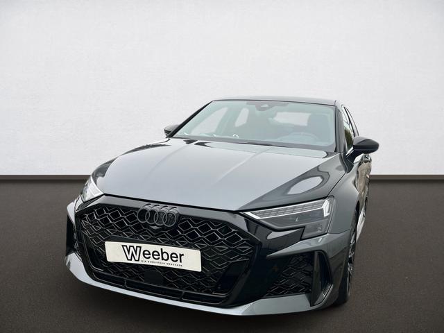 Audi RS3 - RS 3 Limousine Matrix-LED Sportabgasanlage Quattro