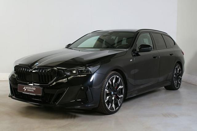 BMW 5er - 520d Aut. M Sport Pro 21Zoll H&K Sitzbelüftung DAB