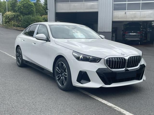 BMW 5er - M Sportpaket 520i Limousine