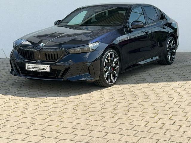 BMW 5er - M Sport 540d xDrive AHK/LED /4xShz&AC/Drive-Assi
