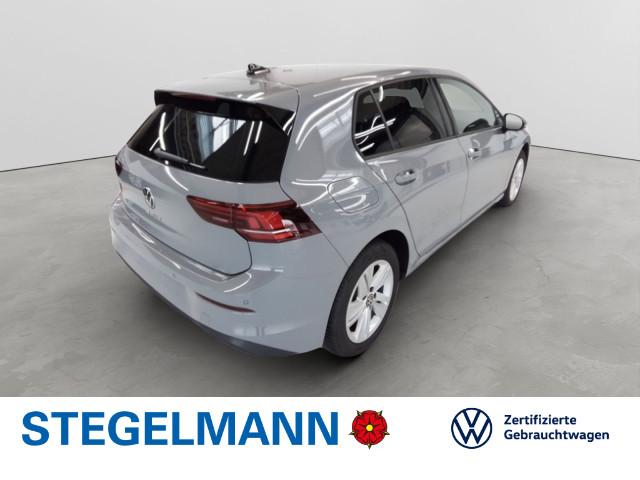 Volkswagen Golf - LIFE VIII 1.5 TSI  LED Kamera Head-Up  3J.Garantie 