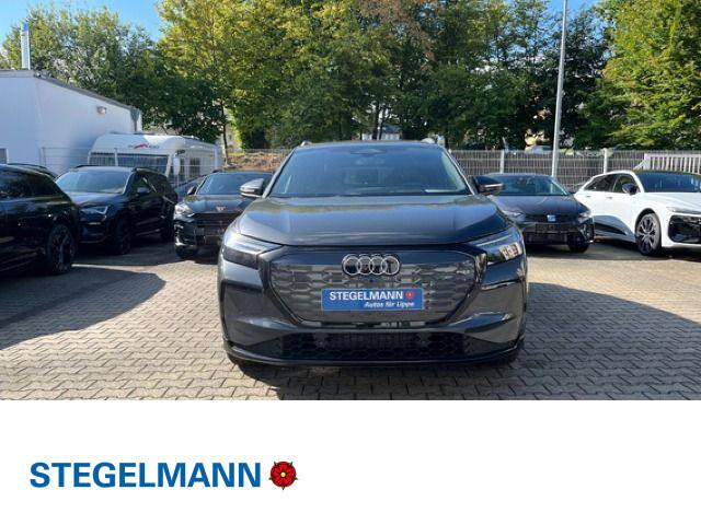 Audi Q4 e-tron - 360 SUV quattro AHK PANO HEAD-UP OLED 360° MATRIX