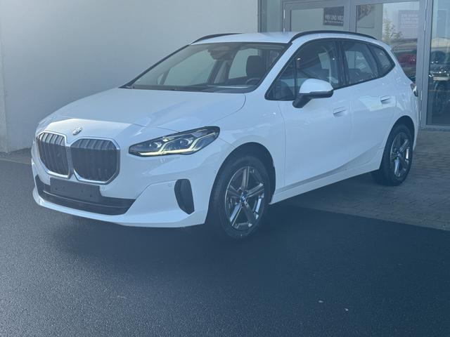 BMW 2er Active Tourer - 220i AHK.LED.Navi.Komfort.ParkA.SH