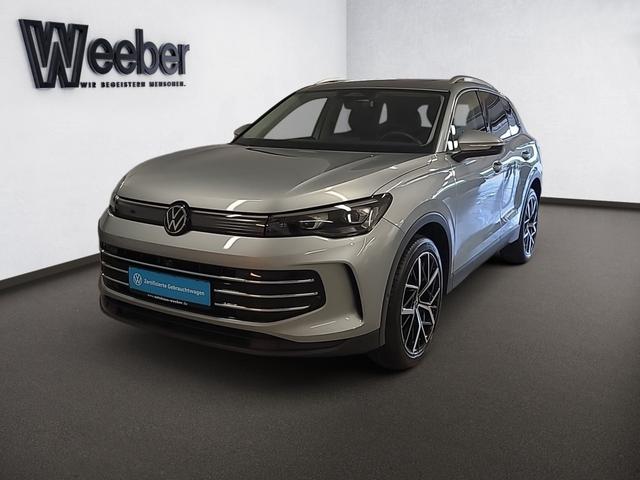 Volkswagen Tiguan - Elegance  MATRIX PANO AHK 5J GAR KEYLESS ACC