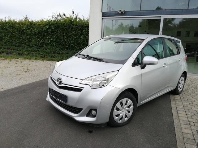 Toyota Verso - S LUNA -1.33 VVTI- 6MT