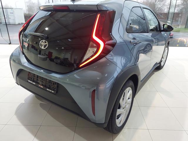 Toyota Aygo X 1.0 VVT-i Klimaautomatik, 17"Alu, Driveassist 