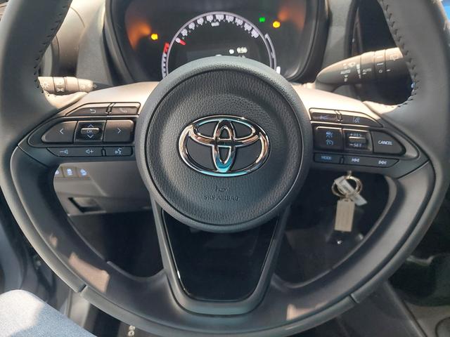 Toyota Aygo X 1.0 VVT-i Klimaautomatik, 17"Alu, Driveassist 