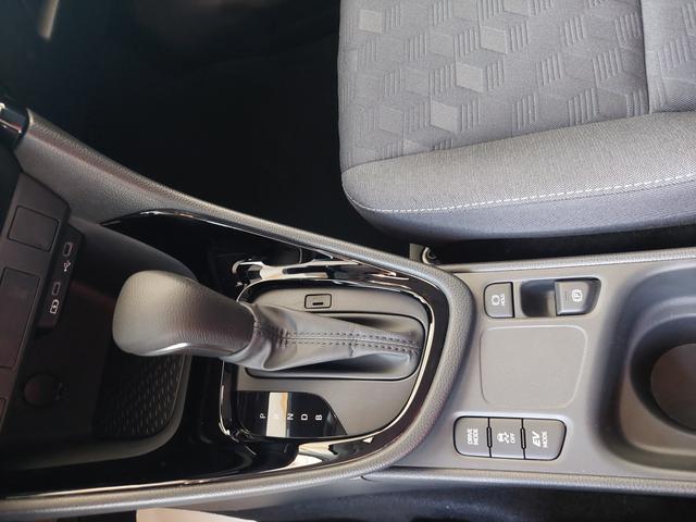 Toyota Yaris 1.5Hyb 6EB 16"Alu RFK RSA adTemp Safetysense 