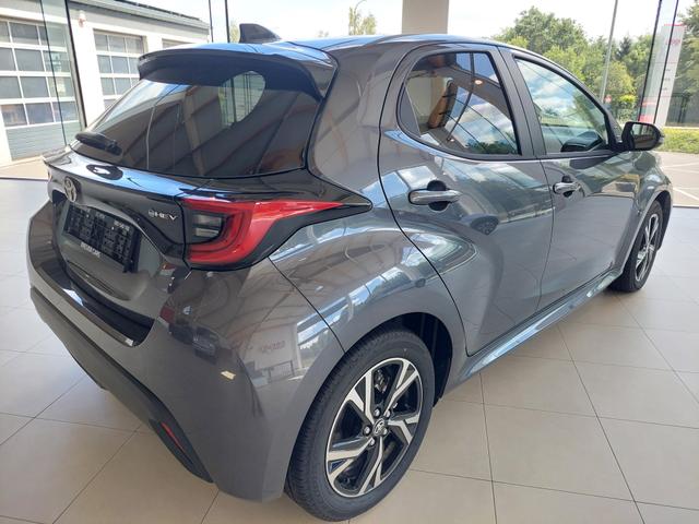 Toyota Yaris 1.5Hyb 6EB 16"Alu RFK RSA adTemp Safetysense 