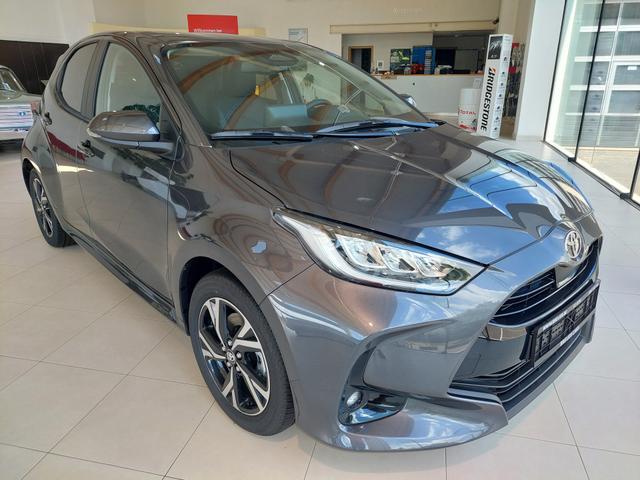 Toyota Yaris 1.5Hyb 6EB 16"Alu RFK RSA adTemp Safetysense 