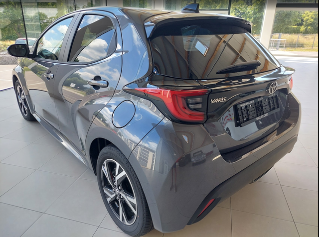 Toyota Yaris 1.5 Dual-VVT-iE Style 