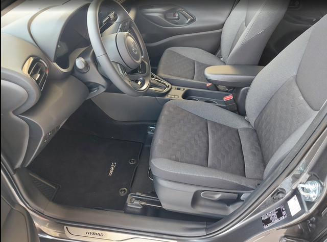 Toyota Yaris 1.5 Dual-VVT-iE Style 